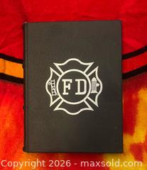 MaxSold Auction: Firefighter Knife Set in Book - Wheatland (New York, USA) SELLER MANAGED Downsizing Online Auction -  Briarwood Lane