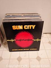 MaxSold Auction: LP Vinyl Records B - White Rock (British Columbia, Canada) Downsizing Online Auction - Everall Street