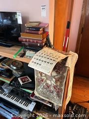 MaxSold Auction: Bibles, Religious Decor Lot B - Hamilton (Ontario, Canada) Moving Online Auction - Sunning Hill Avenue