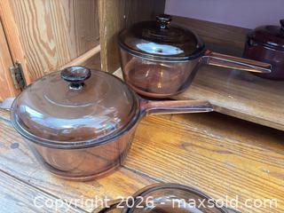 MaxSold Auction: Pyrex Visionware Glass Bakeware B - Hamilton (Ontario, Canada) Moving Online Auction - Sunning Hill Avenue