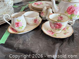 MaxSold Auction: Royal Albert American Beauty Fine China Tea & Serving Set B - Hamilton (Ontario, Canada) Moving Online Auction - Sunning Hill Avenue