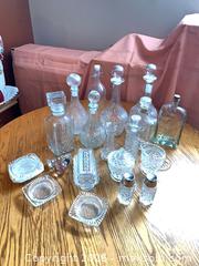 MaxSold Auction: Vintage Wexford anchor hocking service  set, 4 ash trays, 2 bottle stoppers, 8 decanters - Tay Valley (Ontario, Canada) SELLER MANAGED Downsizing Online Auction - Clarchris Road