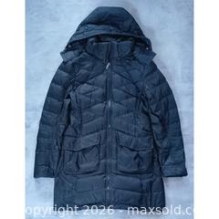 MaxSold Auction: Nike 550 Goose Down Puffer Jacket – Size Large – Black – Excellent Condition  - Toronto (Ontario, Canada) SELLER MANAGED Reseller Online Auction - Esandar Drive (STORAGE)