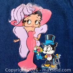 MaxSold Auction: Vintage 1985 Betty Boop Denim Jacket – Size Large – Blue - Toronto (Ontario, Canada) SELLER MANAGED Reseller Online Auction - Esandar Drive (STORAGE)