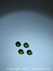 MaxSold Auction: Natural vivid green Chrome diopside  - Hamilton (Ontario, Canada) PARTNER MANAGED Reseller Online Auction - Mohawk Road West,