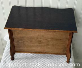 MaxSold Auction: Cute jewelry chest with vintage jewelry  - Nanaimo (British Columbia, Canada) SELLER MANAGED Estate Sale Online Auction - Elizabeth Street