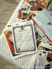MaxSold Auction: Misc. Hockey cards (approx 1000) - Nanaimo (British Columbia, Canada) SELLER MANAGED Estate Sale Online Auction - Elizabeth Street