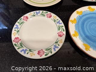 MaxSold Auction: Assorted Vintage Plates - San Jose (California, USA) SELLER MANAGED Estate Sale Online Auction - South 16th Street