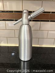 MaxSold Auction: ICO Soda Siphon Sparkling Water Maker Soda Maker w/Cartridges - San Jose (California, USA) SELLER MANAGED Estate Sale Online Auction - South 16th Street