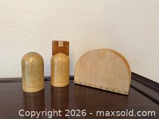 MaxSold Auction: Vintage Art Deco / Modernist Wood Mr. Dudley Salt & Pepper Mill Shakers & Magazine Holder - San Jose (California, USA) SELLER MANAGED Estate Sale Online Auction - South 16th Street