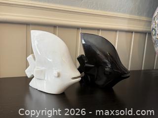 MaxSold Auction: Vintage Black & White Fish Figurines. Heavy! - San Jose (California, USA) SELLER MANAGED Estate Sale Online Auction - South 16th Street