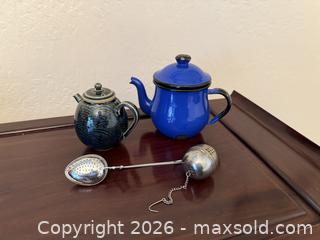 MaxSold Auction: Vintage Mini Japanese Teapots & Strainer Spoons - San Jose (California, USA) SELLER MANAGED Estate Sale Online Auction - South 16th Street