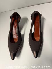 MaxSold Auction: Donald J Pliner shoes  - Lower Moreland Township (Pennsylvania, USA) SELLER MANAGED Downsizing Online Auction - Huntingdon Pike