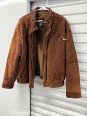MaxSold Auction: Vintage coat  - Lower Moreland Township (Pennsylvania, USA) SELLER MANAGED Downsizing Online Auction - Huntingdon Pike