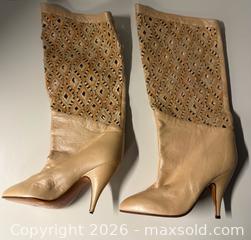 MaxSold Auction: Vintage Equipe-3 women shoes  - Lower Moreland Township (Pennsylvania, USA) SELLER MANAGED Downsizing Online Auction - Huntingdon Pike