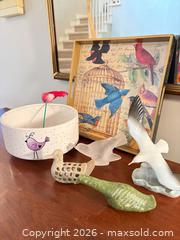 MaxSold Auction: Bird-Themed Mixed Lot: Ceramic Planter, Figurines & Tray - Saanich (British Columbia, Canada) PARTNER MANAGED Downsizing Online Auction - Gordon Point Drive