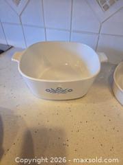 MaxSold Auction: Casserole & Baking Dishes Set - Saanich (British Columbia, Canada) PARTNER MANAGED Downsizing Online Auction - Gordon Point Drive