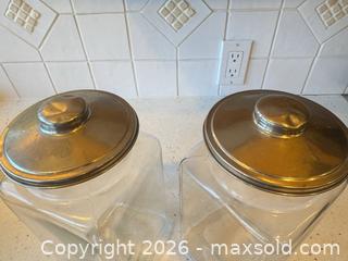 MaxSold Auction: Clear Glass Storage Canisters with Metal Lids, Set of 6 - Saanich (British Columbia, Canada) PARTNER MANAGED Downsizing Online Auction - Gordon Point Drive
