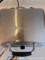 MaxSold Auction: Cuisinart 6-Slice Electric Waffle Maker - Saanich (British Columbia, Canada) PARTNER MANAGED Downsizing Online Auction - Gordon Point Drive