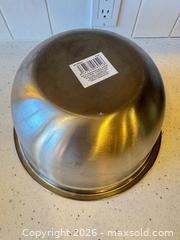 MaxSold Auction: Kitchen mixer set: bowl, hand mixer & measuring cup - Saanich (British Columbia, Canada) PARTNER MANAGED Downsizing Online Auction - Gordon Point Drive