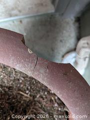 MaxSold Auction: Large Green Clay Planter  - Saanich (British Columbia, Canada) PARTNER MANAGED Downsizing Online Auction - Gordon Point Drive