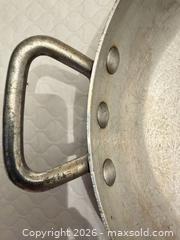 MaxSold Auction: Mat Série Classique Aluminum Paella Pan with Riveted Handles - Saanich (British Columbia, Canada) PARTNER MANAGED Downsizing Online Auction - Gordon Point Drive