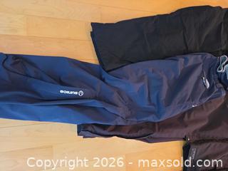 MaxSold Auction: Men's Outdoor Clothing  - Saanich (British Columbia, Canada) PARTNER MANAGED Downsizing Online Auction - Gordon Point Drive