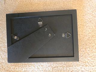 MaxSold Auction: Set of 2 Black 4 x 6 in MDF Picture Frames - Saanich (British Columbia, Canada) PARTNER MANAGED Downsizing Online Auction - Gordon Point Drive