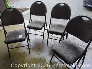 MaxSold Auction: Set of 4 Folding Chairs - Saanich (British Columbia, Canada) PARTNER MANAGED Downsizing Online Auction - Gordon Point Drive