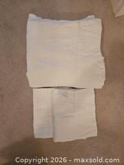 MaxSold Auction: White Cotton Flannel Queen Top Sheet with 2 Standard Pillowcases - Saanich (British Columbia, Canada) PARTNER MANAGED Downsizing Online Auction - Gordon Point Drive