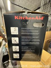 MaxSold Auction: KitchenAid Artisan 5Qt (BRAND NEW) - Frosted Pearl/Glass Bowl - Toronto (Ontario, Canada) SELLER MANAGED Moving Online Auction - Yonge Street (CONDO)
