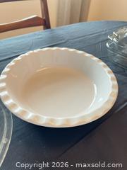 MaxSold Auction: Assorted Oven-Safe Bakeware Set — Glass, Ceramic & Metal - Greater Sudbury (Ontario, Canada) PARTNER MANAGED Moving Online Auction - Regent Street (CONDO)