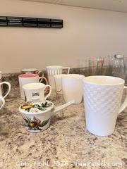MaxSold Auction: Lot of 18 Assorted Porcelain & Ceramic Mugs - Greater Sudbury (Ontario, Canada) PARTNER MANAGED Moving Online Auction - Regent Street (CONDO)