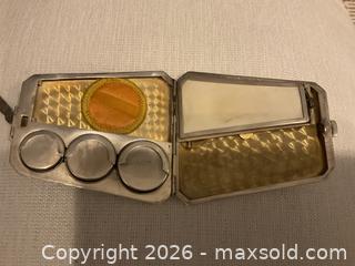 MaxSold Auction: 1920-30s art deco sterling silver dance/coin purse by International (Watrous) - Ottawa (Ontario, Canada) SELLER MANAGED Downsizing Online Auction - Tall Forest Drive