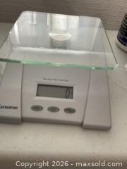 MaxSold Auction: 486 grams of scrap silver - Ottawa (Ontario, Canada) SELLER MANAGED Downsizing Online Auction - Tall Forest Drive