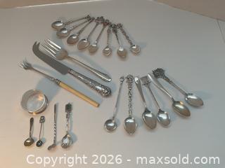 MaxSold Auction: Collection of silver wear most sterling, total weight 248 grams - Ottawa (Ontario, Canada) SELLER MANAGED Downsizing Online Auction - Tall Forest Drive