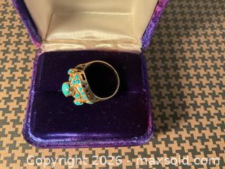 MaxSold Auction: Ladies 18K gold and turquoise ring (5.12 grams) - Ottawa (Ontario, Canada) SELLER MANAGED Downsizing Online Auction - Tall Forest Drive
