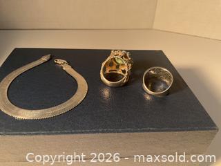 MaxSold Auction: Lovely sterling silver rings and bracelet - Ottawa (Ontario, Canada) SELLER MANAGED Downsizing Online Auction - Tall Forest Drive