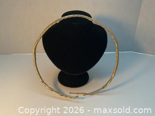 MaxSold Auction: Lumiere designs Torque sculpture wear handmade necklace by Andrea Pope, Toronto - Ottawa (Ontario, Canada) SELLER MANAGED Downsizing Online Auction - Tall Forest Drive