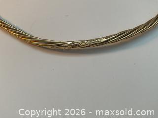MaxSold Auction: Lumiere designs Torque sculpture wear handmade necklace by Andrea Pope, Toronto - Ottawa (Ontario, Canada) SELLER MANAGED Downsizing Online Auction - Tall Forest Drive