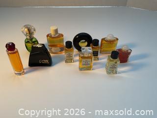 MaxSold Auction: Nice collection of vintage perfume & eau de toilette samplers - Ottawa (Ontario, Canada) SELLER MANAGED Downsizing Online Auction - Tall Forest Drive