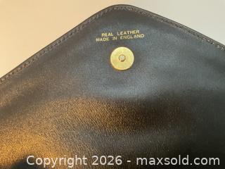 MaxSold Auction: Vintage ladies purse made in England - Ottawa (Ontario, Canada) SELLER MANAGED Downsizing Online Auction - Tall Forest Drive