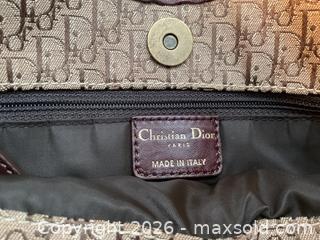 MaxSold Auction: Vintage Ladies purse made in Italy - Ottawa (Ontario, Canada) SELLER MANAGED Downsizing Online Auction - Tall Forest Drive