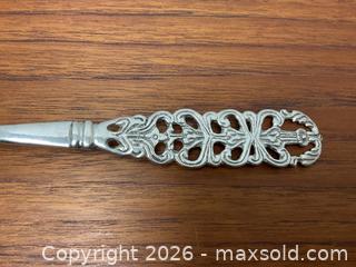 MaxSold Auction: Vintage ornate Peruvian sterling silver salad servers (161 grams) - Ottawa (Ontario, Canada) SELLER MANAGED Downsizing Online Auction - Tall Forest Drive