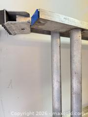 MaxSold Auction: Aluminum Extension Ladder, 16 ft - Saanich (British Columbia, Canada) PARTNER MANAGED Moving Online Auction - Arbutus Road