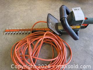 MaxSold Auction: Black & Decker Corded Electric Hedge Trimmer, 18 in Blade - Saanich (British Columbia, Canada) PARTNER MANAGED Moving Online Auction - Arbutus Road