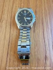 MaxSold Auction: Lot of 6 Mixed Brand Wristwatches with Metal Bracelets - Saanich (British Columbia, Canada) PARTNER MANAGED Moving Online Auction - Arbutus Road