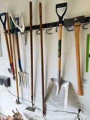 MaxSold Auction: Lot of Garden Hand Tools — 7–10 Pieces - Saanich (British Columbia, Canada) PARTNER MANAGED Moving Online Auction - Arbutus Road