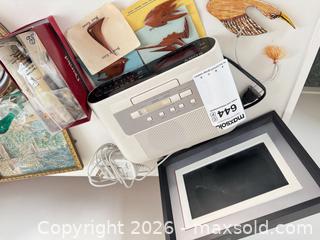 MaxSold Auction: Mixed Decorative Lot - Collectibles, Home Decor, Clock Radio, Jewelry - Saanich (British Columbia, Canada) PARTNER MANAGED Moving Online Auction - Arbutus Road