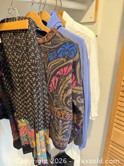 MaxSold Auction: Mixed Lot 20+ Outerwear, Sweaters, Hats, Shoes & Accessories - Saanich (British Columbia, Canada) PARTNER MANAGED Moving Online Auction - Arbutus Road